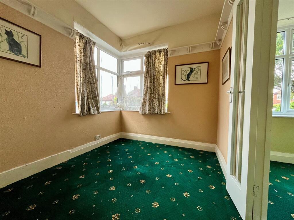 79 - Dining Area.jpg