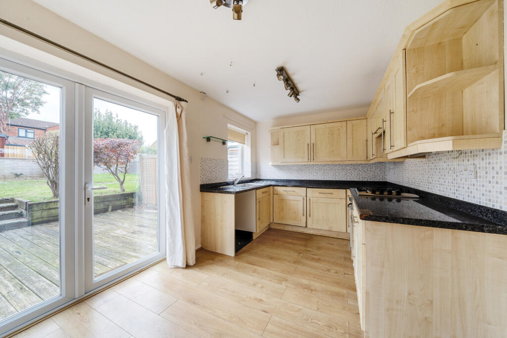 Kitchen / Breakfast Room