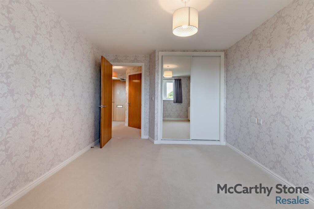 8654088-interior13-800.jpg