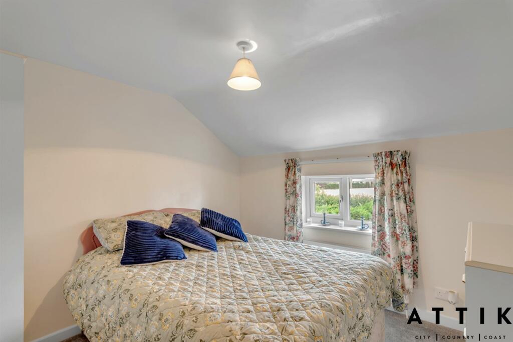 Rose Villa, Spexhall, IP19 0RW (19).jpg