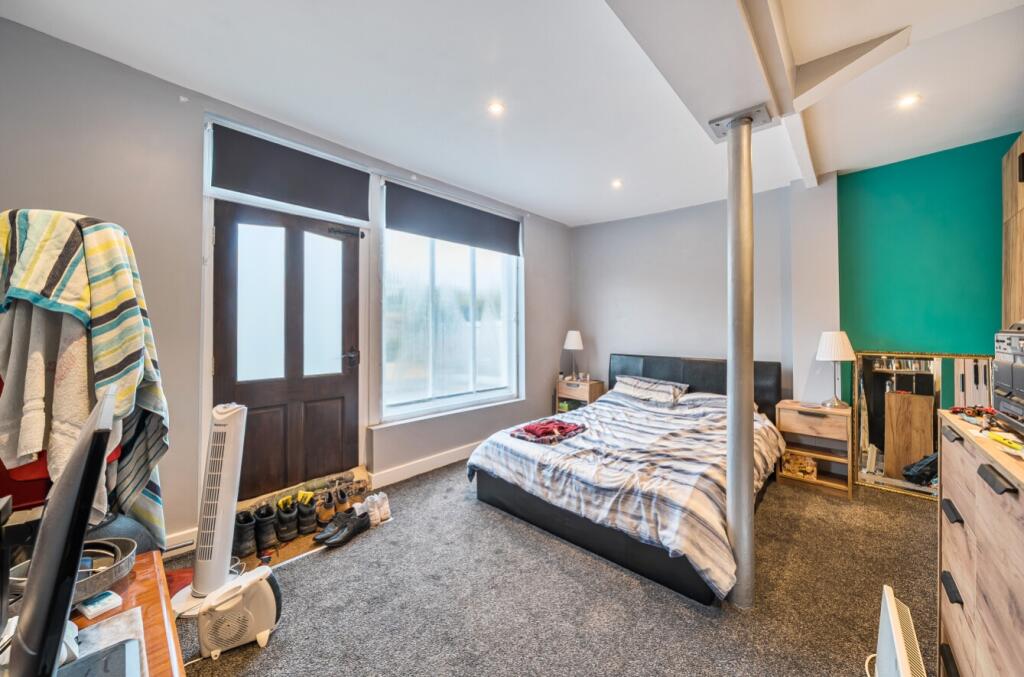 1389077-19-693c52ad456b1