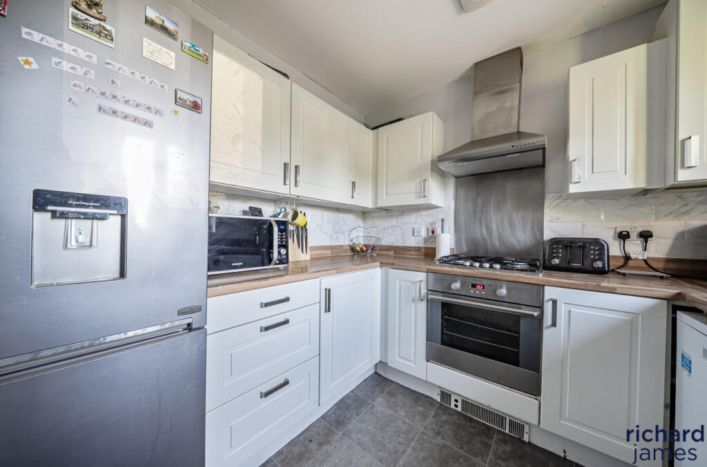 909283677c764c6fb2775445fbacca14