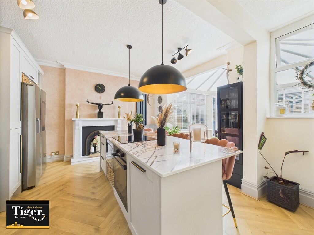 CAM03440G0-PR0311...