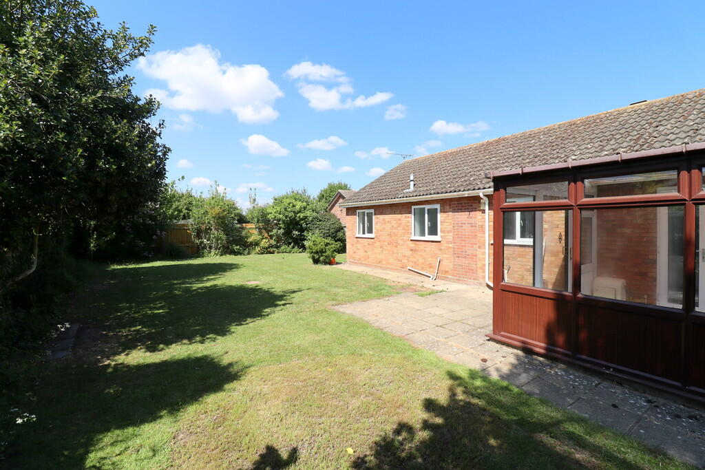 Sunny Garden 2 19...