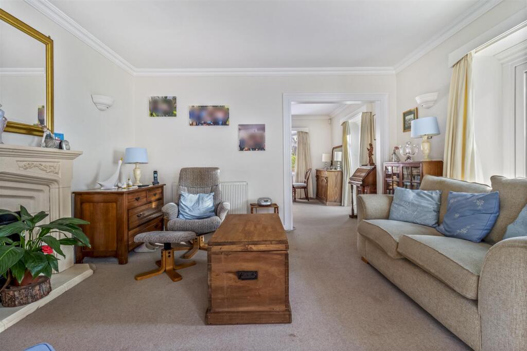 5 Parklands Ave New-022.JPG