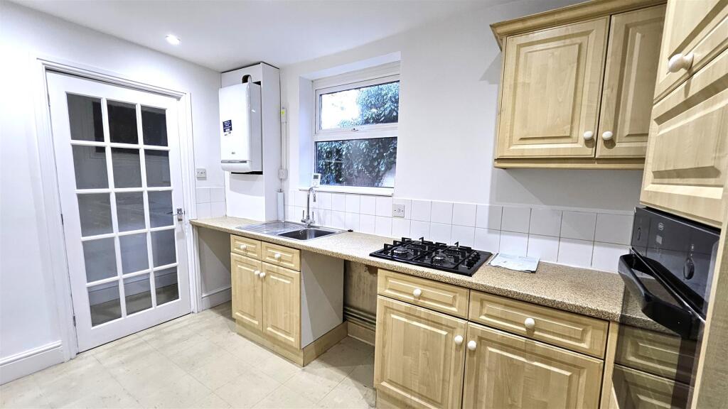 Kitchen.jpg