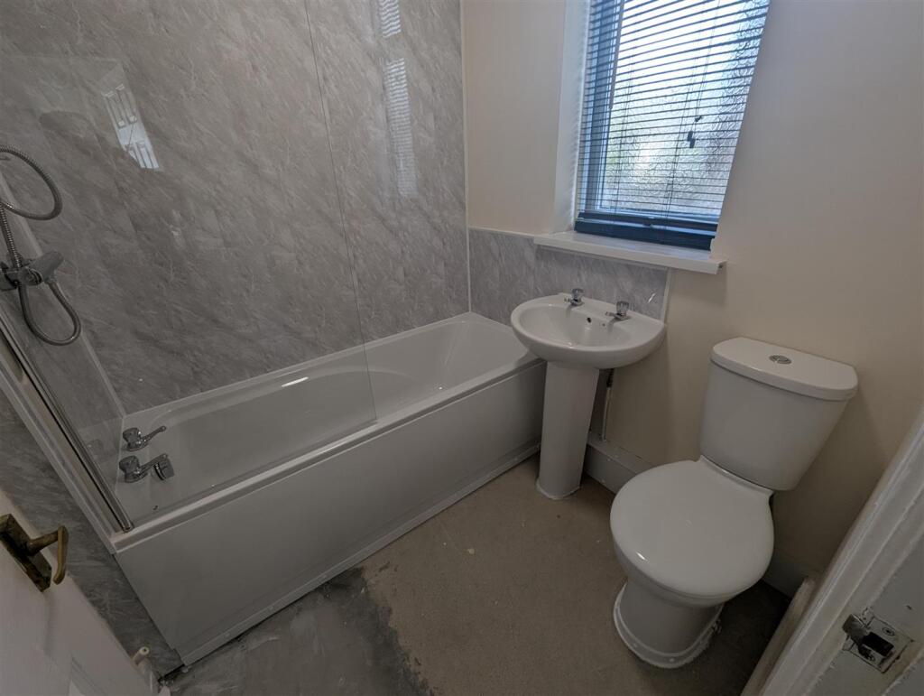 Ground Floor Bathroom