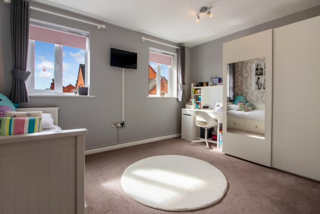 Bedroom2-1