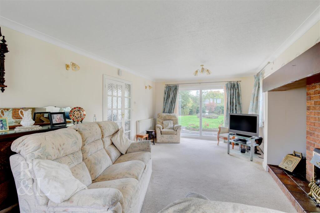 16 Ashby Road (17).jpg