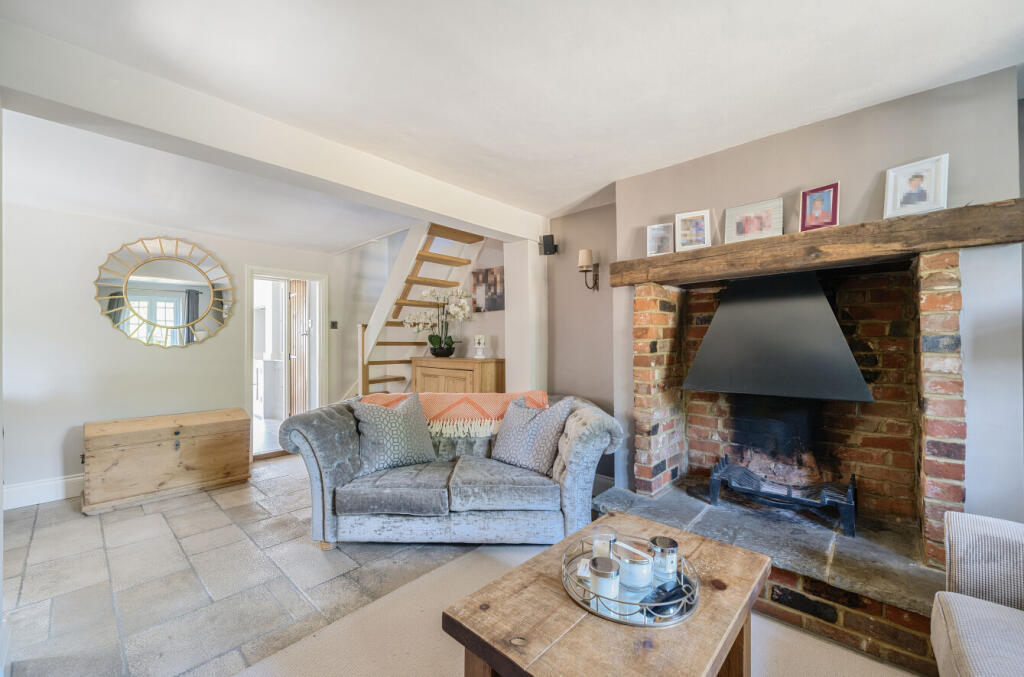 1311800-20-6853ee...