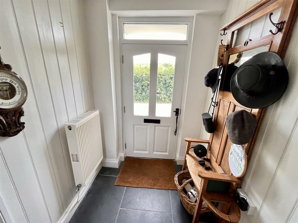 FRONT ENTRANCE HALL