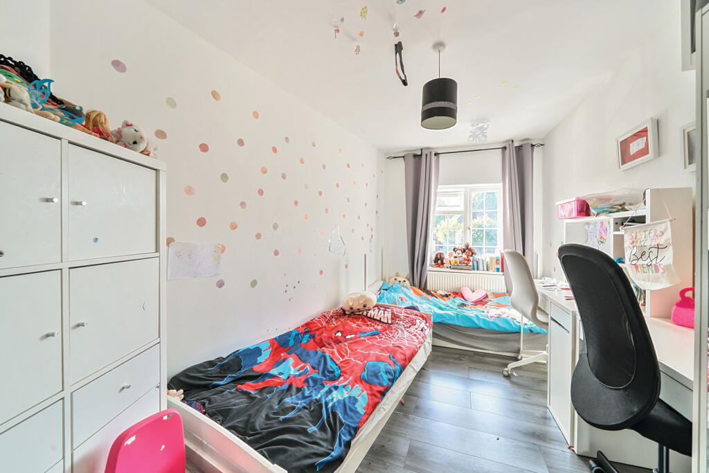 1334047-4-6891cca...