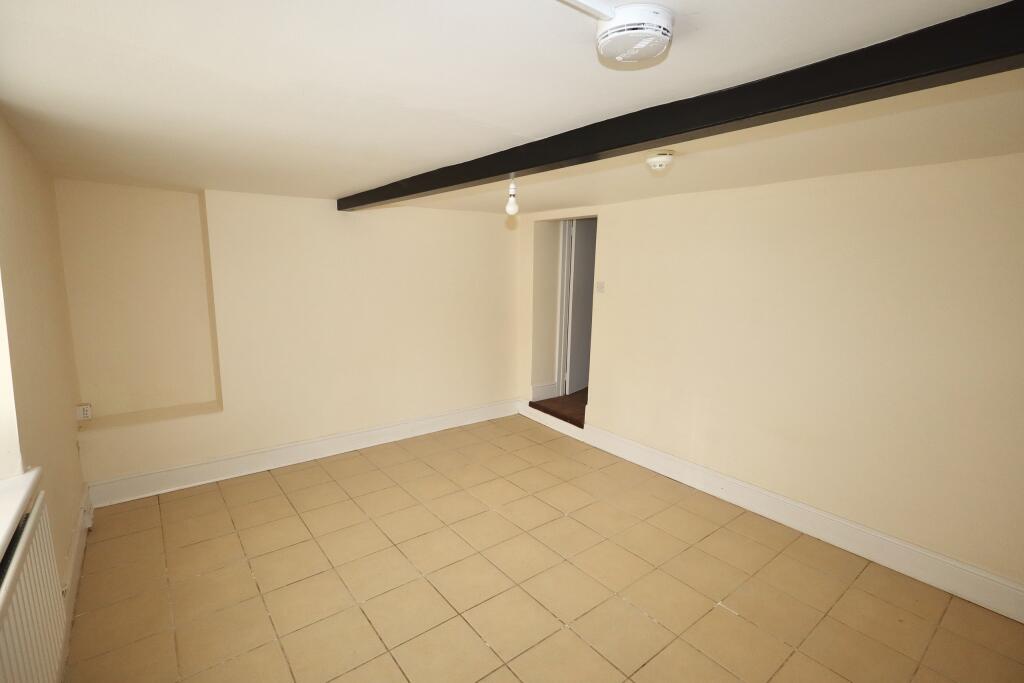 Sitting room / bedroom