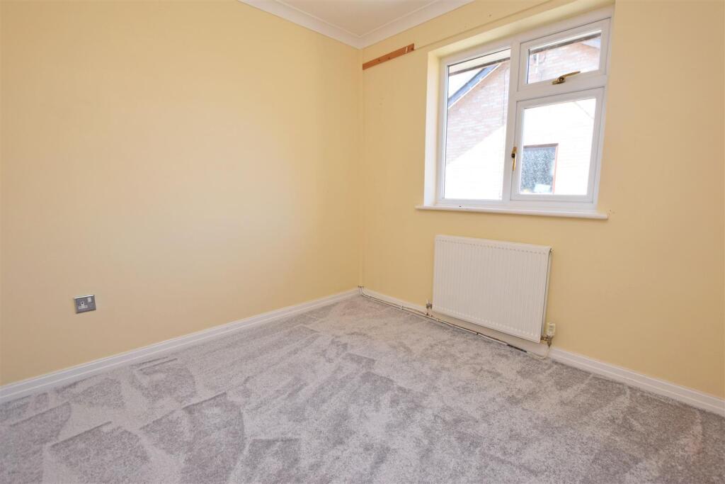 Bedroom 3.JPG