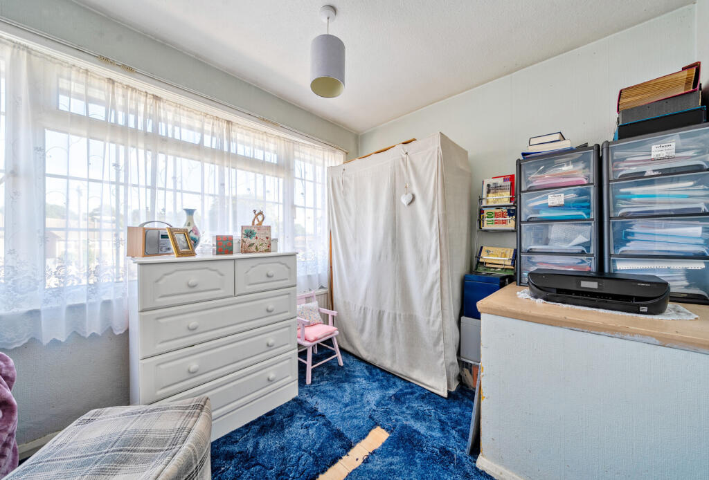 1356950-8-68d12f2...