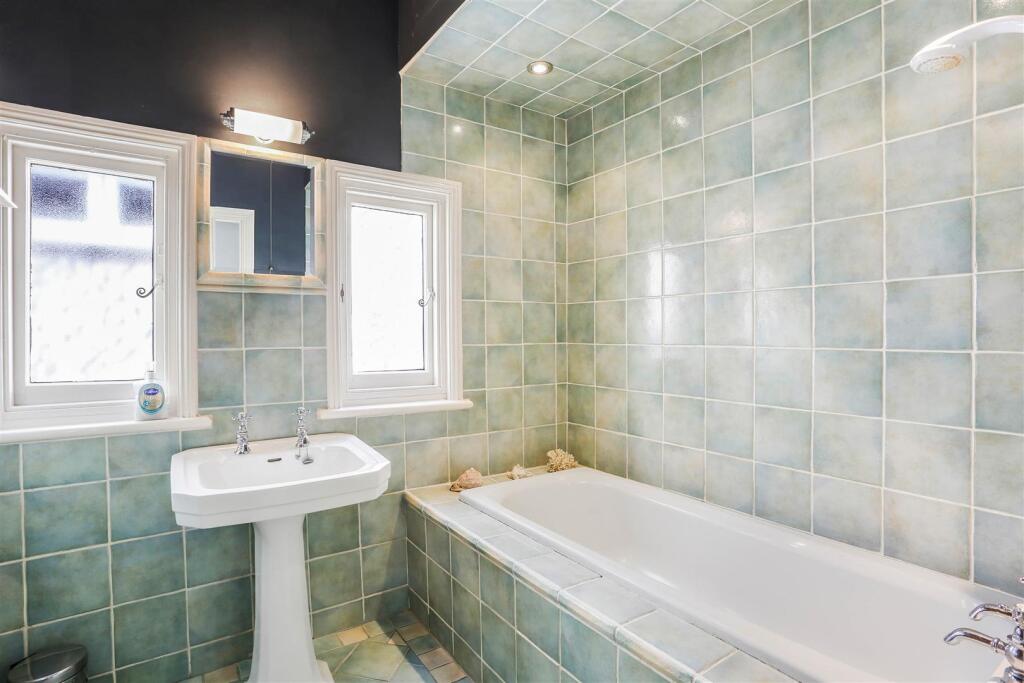 1429543005 -  23.jpg