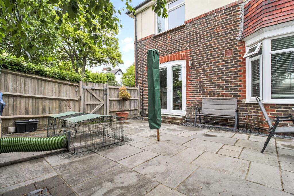 Bulkington Avenue, 41_03.JPG