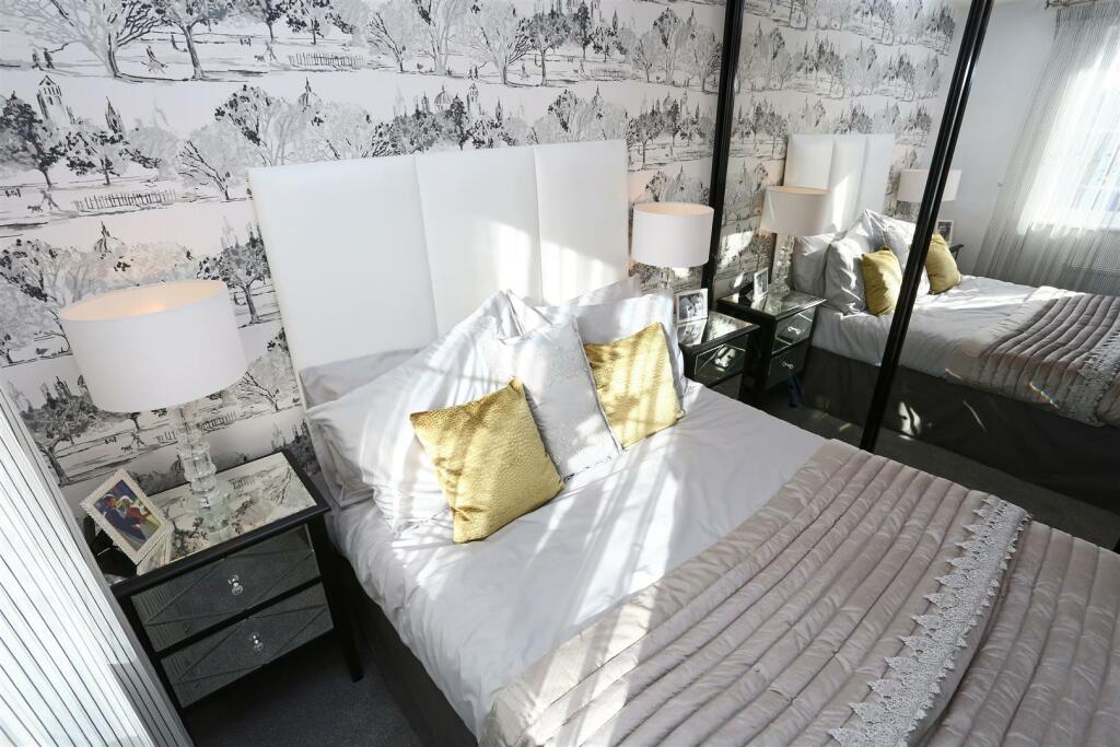 Second bedroom
