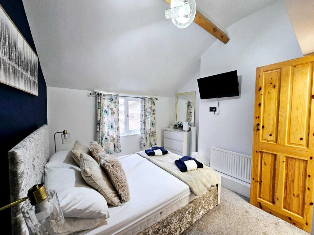 5970120f-e70d-44bb-ab8e-6c576542c098