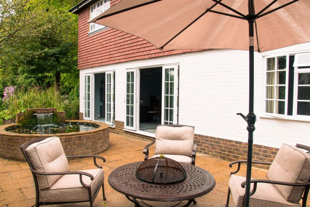 PATIO GARDEN