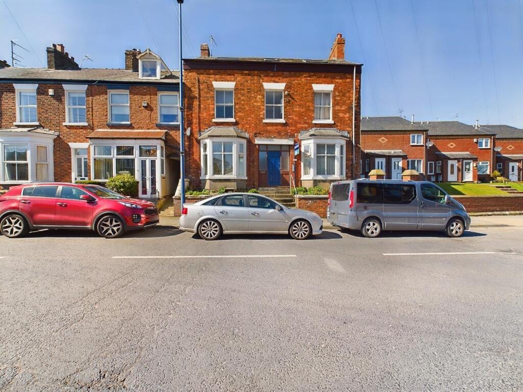 Scarb Rd Front shot.jpg