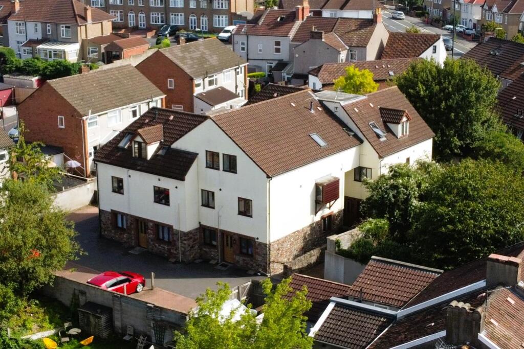 27 Rock House, Bethel Road St George, Bristol, BS5