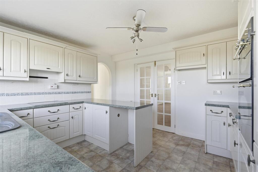 South View Bungalow 7.jpg