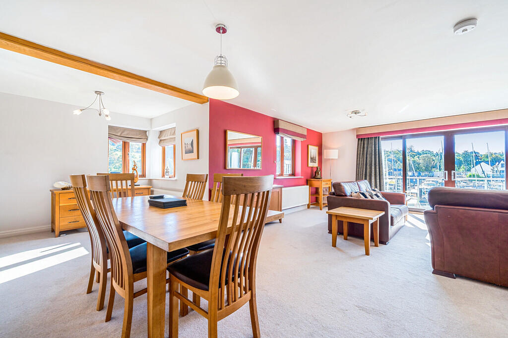 Open plan dining ...