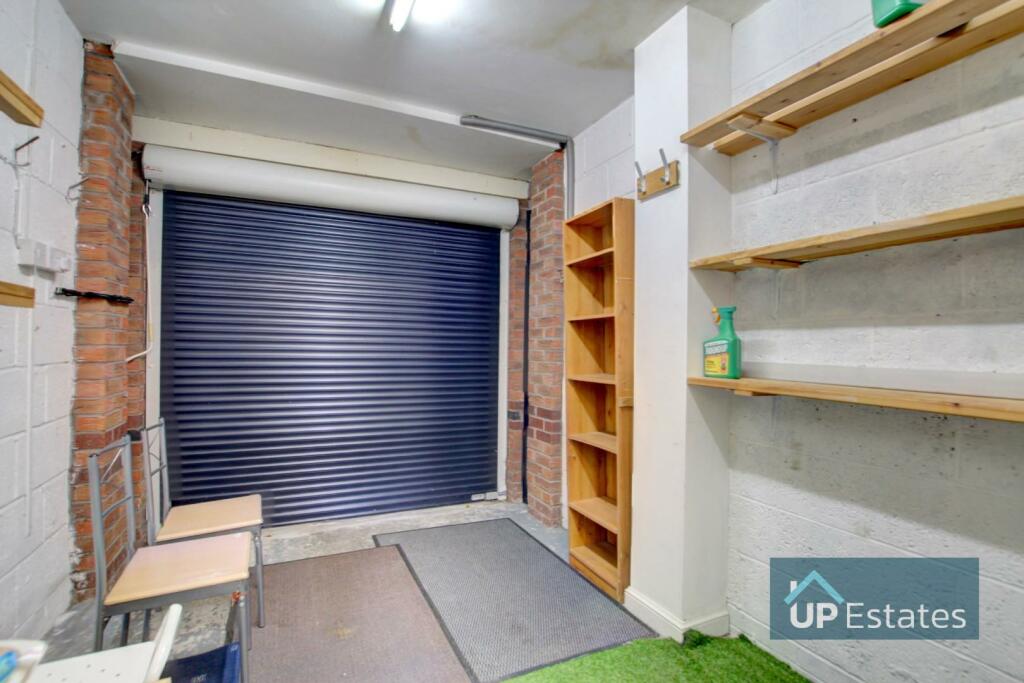GARAGE STORE