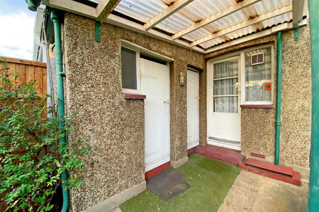 External WC