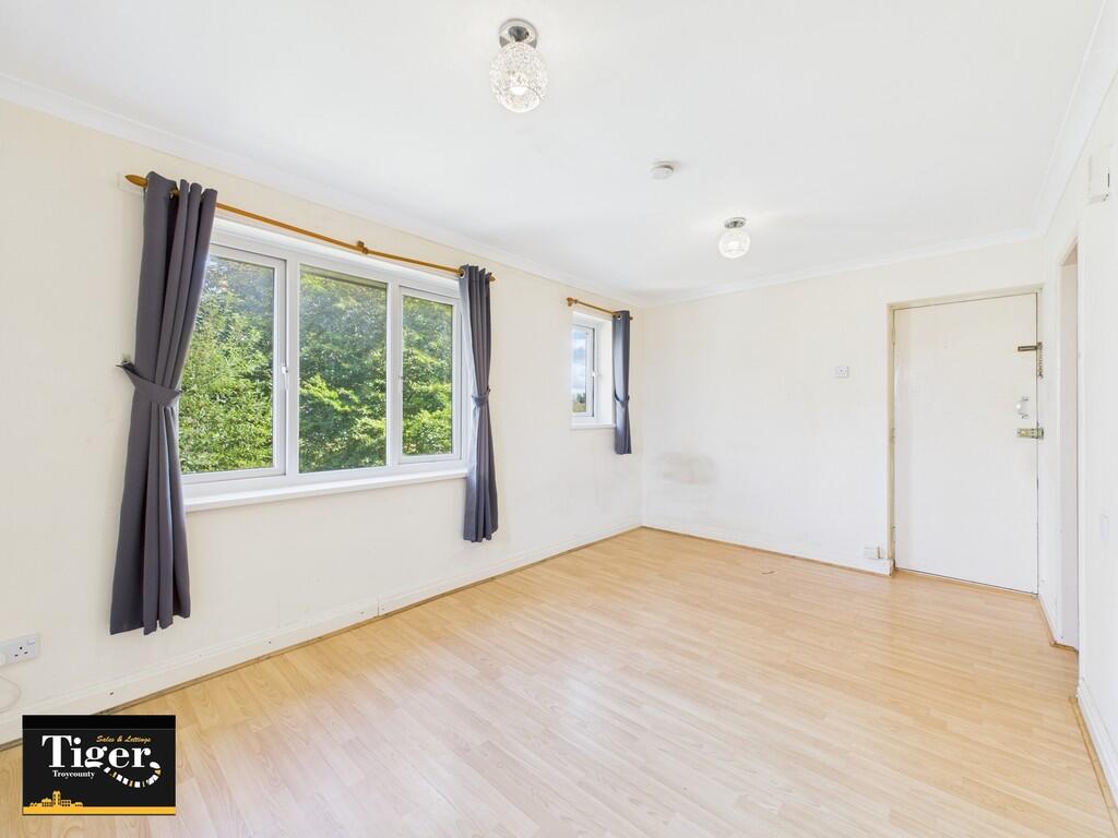 CAM03440G0-PR0418...