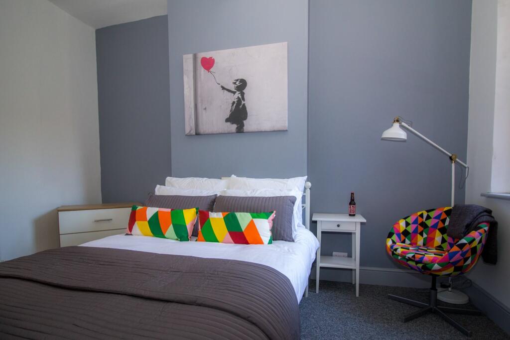 Student Digs - Hinck