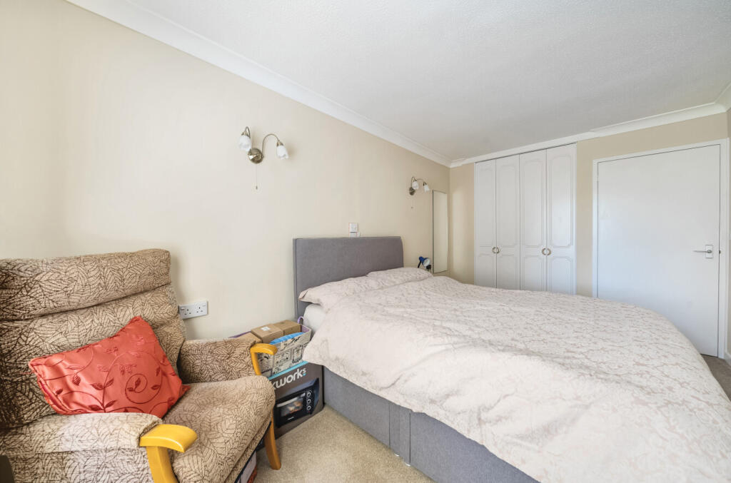 1316292-11-685d3b...