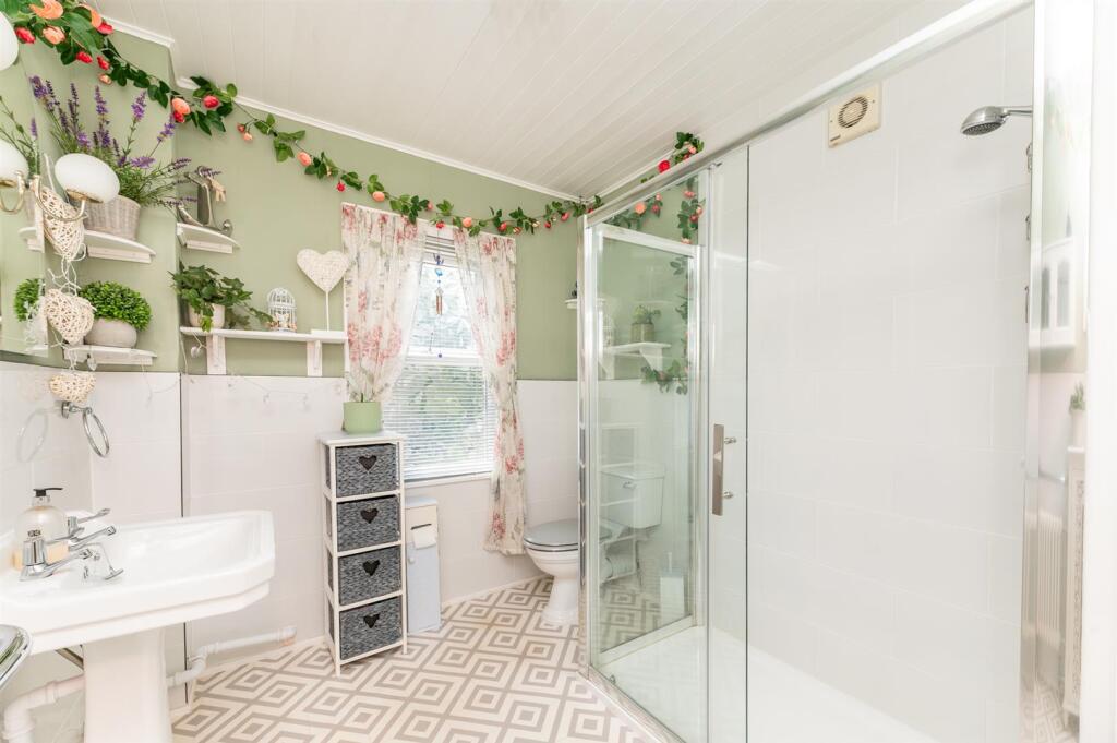 First Floor Bathroom