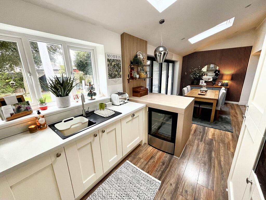 Dining-Kitchen