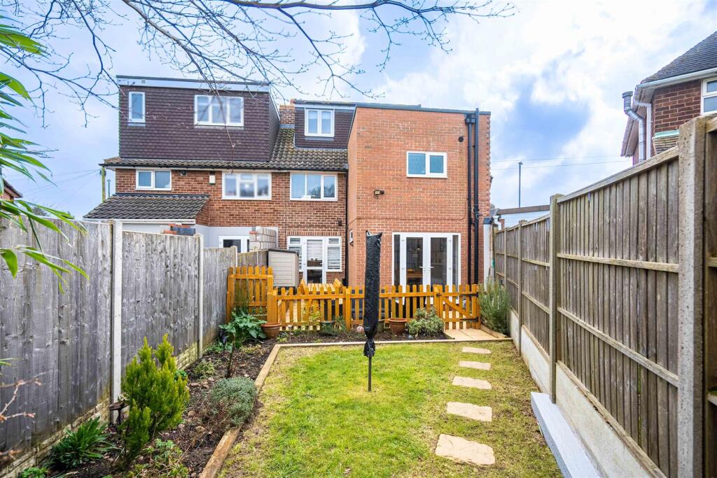 Pomeroy Road 140-16.jpg