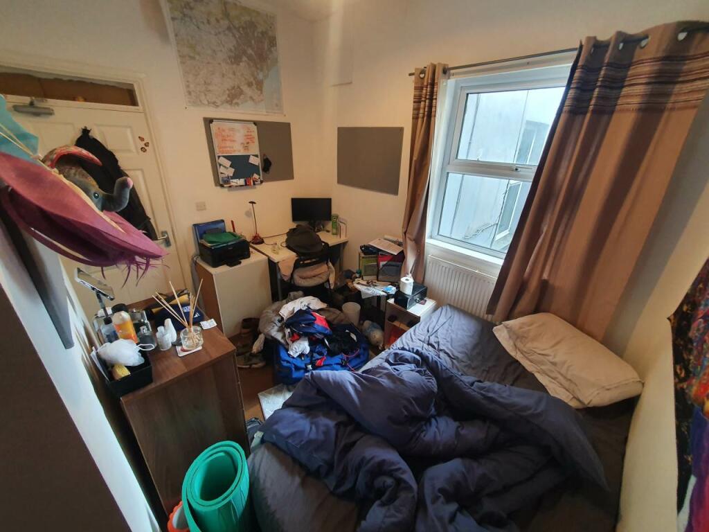 Ground Floor Middle 