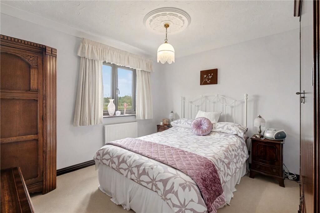 Pbedroom