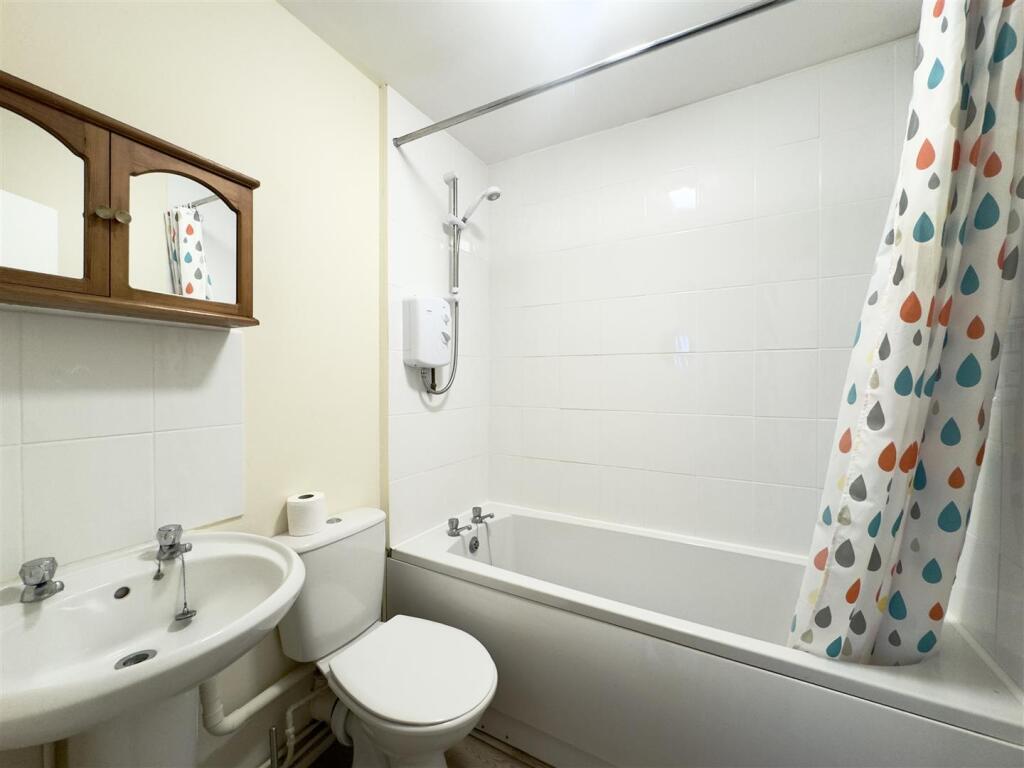 Flat 5