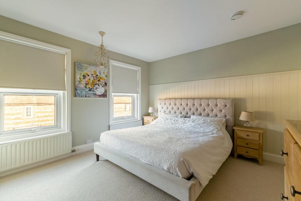 5 Harnham Road Bedroom 1