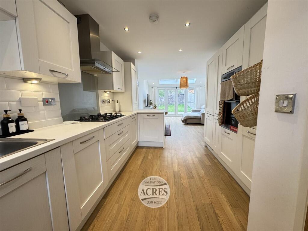 IMG_3959 (Large).jpg