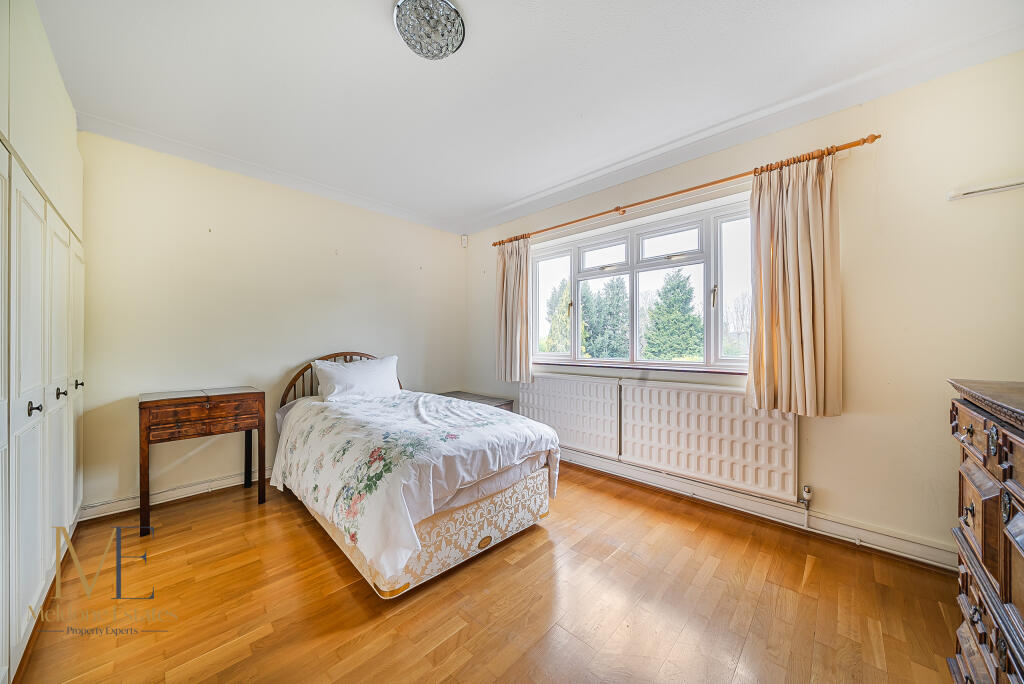 Bedroom_2