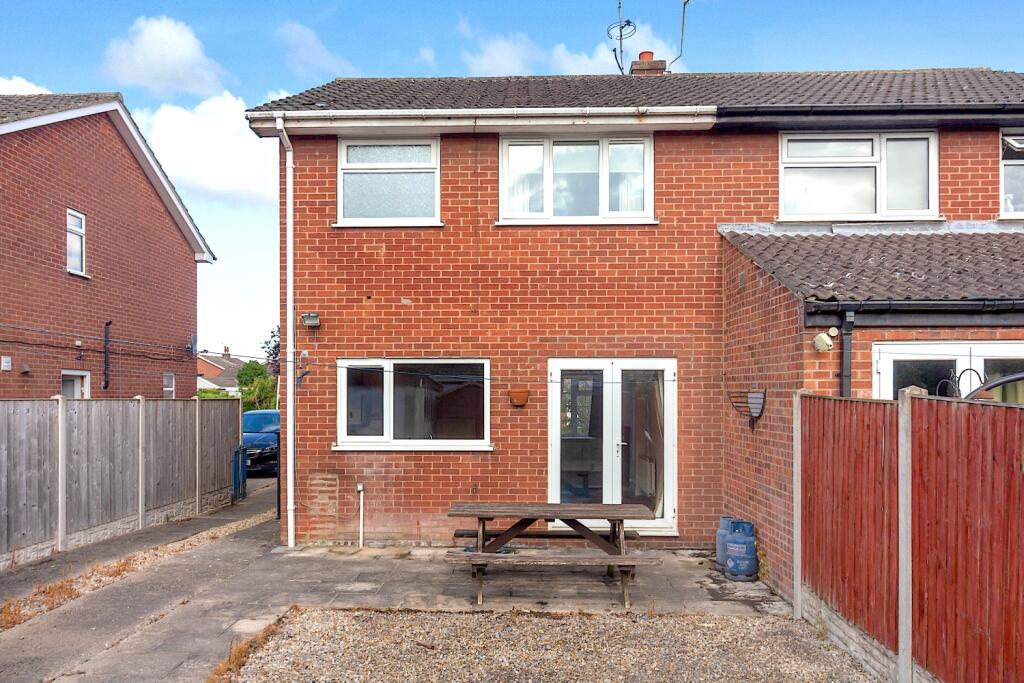 34 Hardrada Way - Rear