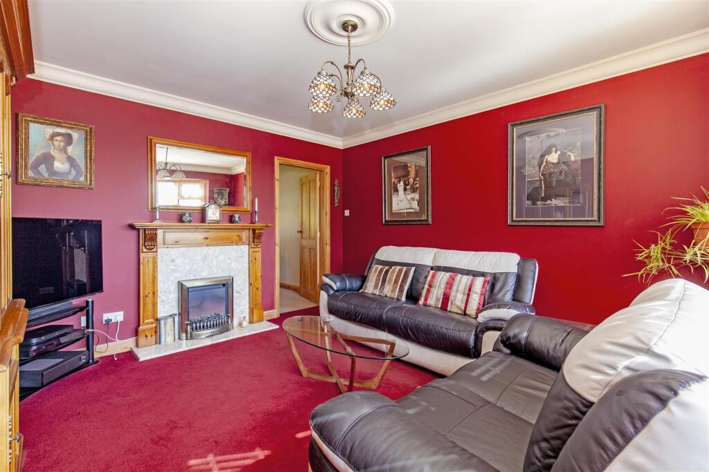 Reception Room-2.jpg