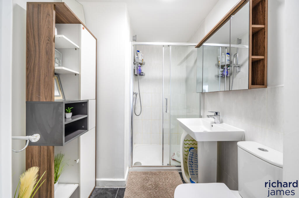 5f0efb72e00443dfae1b3368abec4cba