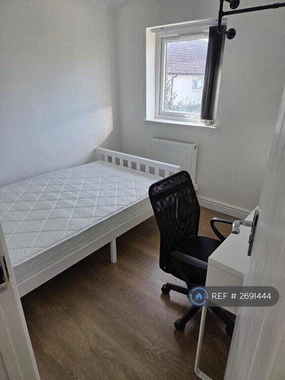 Double Bedrooms With New Matching Furniture 