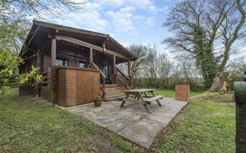 Wood Cabin