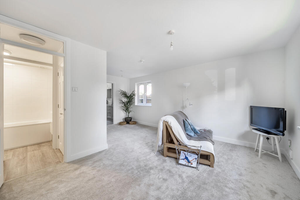 1360370-18-68d3fc...