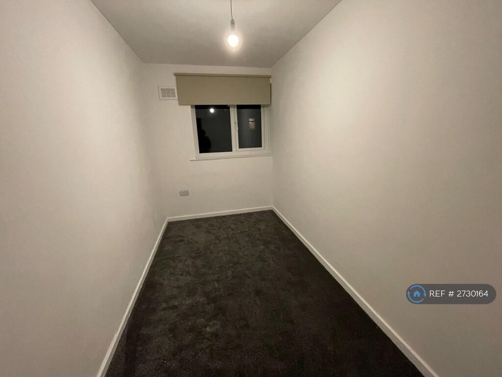 Room 4