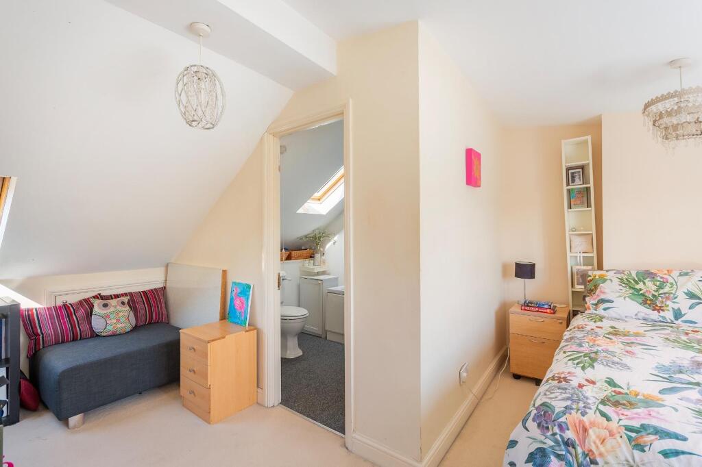 6I1RSE - Bedroom K.jpg